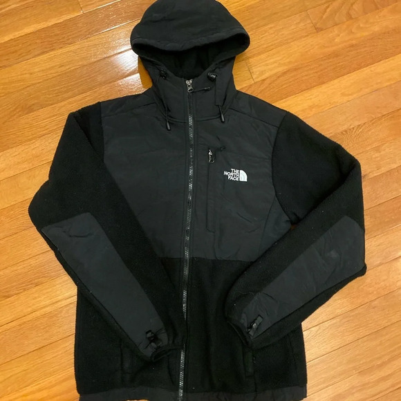 Women’s NorthFace Jacket - Picture 1 of 2